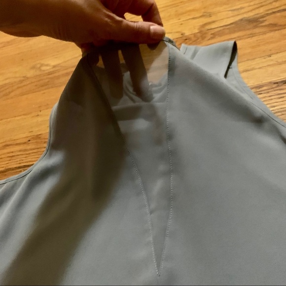 Grey Mixed Fabric Sleeveless Top from Express - Picture 5 of 6